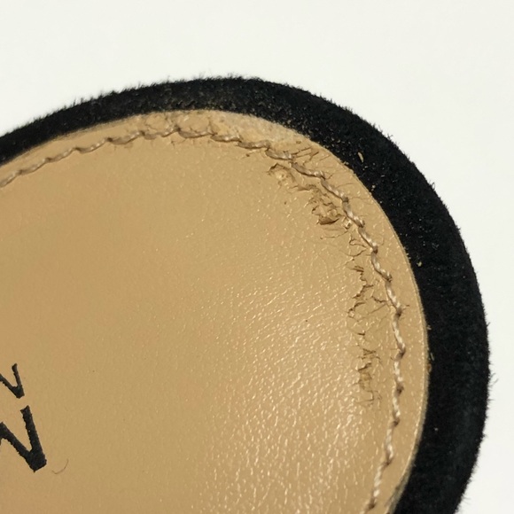 Michael Kors heel sandals. - Picture 5 of 7